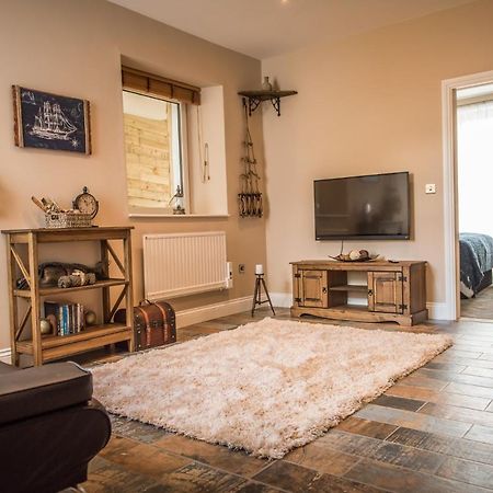 Deluxe Rustic Charlestown Themed Apartment St Austell Esterno foto